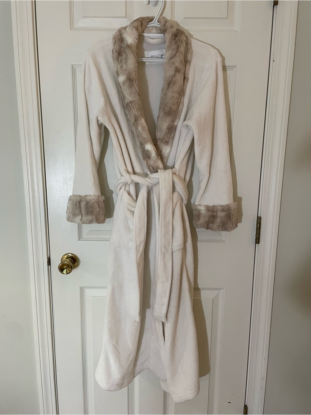 Carole Hochman Luxurious Long Robe with Faux-Fur Trim